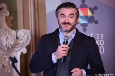 Občina Kamnik prejela certifikat Mladim prijazna občina 2022 – 2026 (11)